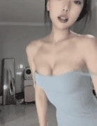抖音巨乳女神合集_火辣抖奶与性感舞蹈诱惑