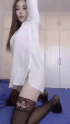 钱宝宝大玉儿巨乳情趣内衣私拍合集_诱惑抖奶摇臀精彩呈现
