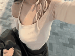 Myfans巨乳博主ﾐﾙ_072q 双飞多P乱交激情视频