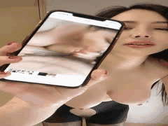 G奶女神斯嘉丽魅力爆棚！和尚见了也把持不住，全程骚劲十足浪言不断