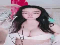 童颜巨乳女神姑奶奶大尺度裸舞！疯狂扣穴喷水高潮诱惑