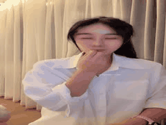 神似张碧晨的巨乳尤物小碧晨揉奶掰穴道具狂震高潮