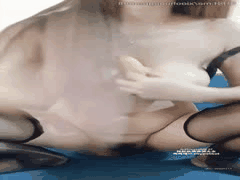 墨镜面罩少妇爆乳裸舞诱惑 口交吞吐淫靡节奏 JR312完整版