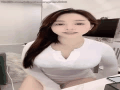 人间白月光巨乳姐姐奶瓶乳交诱惑_1