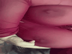 B站大奶少妇丝袜内衣私拍福利：吊钟巨乳女上骑乘晃晕节奏