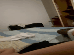 下药迷晕黑丝美女_各种物件尽情塞入私处狂欢