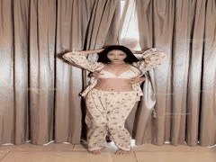 推特露脸小母狗户外大胆露出_金主调教自慰高潮喷射_2