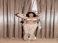 推特露脸小母狗户外大胆露出_金主调教自慰高潮连连