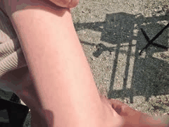 FC2神级20岁美女全裸露脸_车载阳台楼顶户外激情性爱_个人拍摄第513集