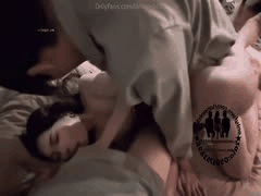 越南绿帽淫妻博主合集：妻子户外色诱司机外卖小哥，丈夫多P癖好全记录