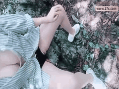 户外野战狂欢！熟女人妻变身骚货，无套激情狂操炮友超刺激