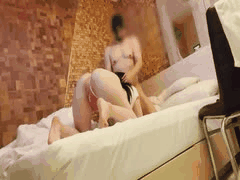 韩国蜜桃臀网红情侣户外激情野战