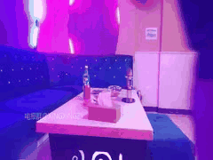 KTV歌厅探花淫乱派对：学生妹御姐白领集体狂欢4