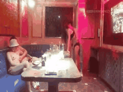 极品KTV探花：兼职学生妹白领的商K诱惑_2