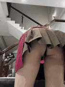 泰国性瘾女神街头露出狂欢裙底塞跳蛋人群中颤抖高潮一逼三道具回家浪叫不止