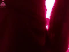 城中村按摩店黑丝熟女诱惑：无套口交各种姿势狂野爆插