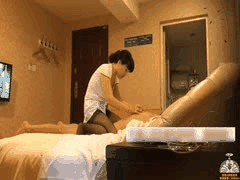 风流哥会所高级SPA按摩：长发气质熟女护士黑丝诱惑，淫荡对白勾引高潮