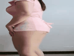 快手石门二姐肥臀诱惑：丝袜高跟骚舞摇曳，熟女魅力媲美年轻网红