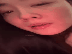 抖音长发熟女付费诱惑合集：紧身皮裤脱下露丰满私密