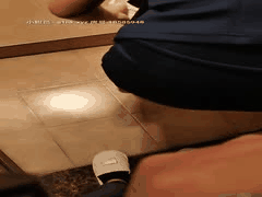 性感熟女房东制服丝袜诱惑：嘴手猛攻下疯狂激战床上