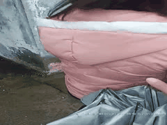 驾校禁忌：熟女学员为拿驾照献身教练，简易房内直接地上激战！