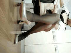 熟女广场舞骚舞诱惑：情趣内衣黑丝扭臀抖胸晨风秀_1