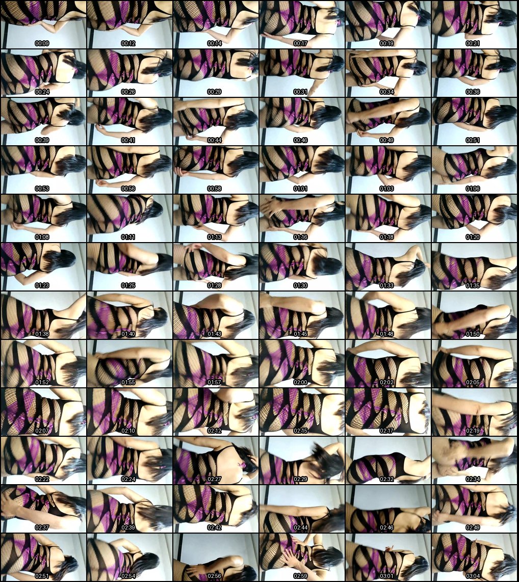 熟女黑丝情趣内衣广场骚舞 扭臀抖胸晨风热辣表演