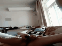 快手熟女福利：妩媚骚妇道具自慰手指抠穴私拍啪啪高潮