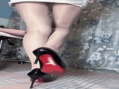 御姐兰兰熟女福利：柳腰丰乳极品少妇丝足骚话诱惑道具大尺度私拍_2