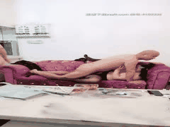 经典熟女主播小M群P直播：多人混战肉体盛宴