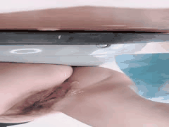 苗条美熟少妇瑜伽紧身翘臀自慰 高潮喷尿付费私拍福利