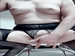 50岁熟女丝袜骚舞诱惑！掰穴自慰骚话勾引，私拍福利超刺激_1