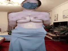 快手极品大奶熟女晨晨丝袜抖奶骚舞自慰私拍福利_3