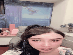 维吾尔族巨乳熟女直播：异域风情少妇的骚劲性欲释放