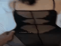抖音骚熟女小燕阿姨美甲掰穴诱惑待插 被金主无套打桩机狂操内射