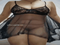 抖音巨乳熟女阿姨大尺度私拍：坦克肥美手指扣穴狂欢，小伙扛腿猛烈爆操