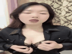 丝袜熟女高跟无内自慰诱惑大合集：雪白巨乳黑丝骚穴视觉盛宴_1