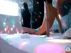 黑丝熟女技师包臀热舞诱惑，直接被猛操爆干！翘臀骑乘肥穴吞巨根