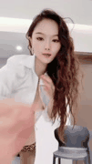 我邂逅舞蹈老师糖糖的裸舞热身_顶级模特身材自慰让我血脉喷张欲火焚身
