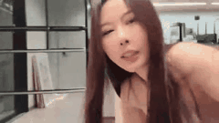 极品巨乳女神丝袜制服裸舞自慰_跳蛋大黑牛塞逼喷水高潮狂喷_1