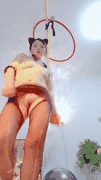 宝马婷婷瑜伽裸舞太撩人了_一字马骚扭扒穴自慰_我看一眼就硬邦邦