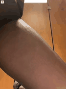 制服开档丝袜美御姐厕所自慰喷水精彩表演_3