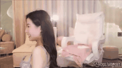 极品巨乳女神丝袜制服美腿裸舞抖奶_跳蛋黑牛塞逼喷水自慰高潮狂欢