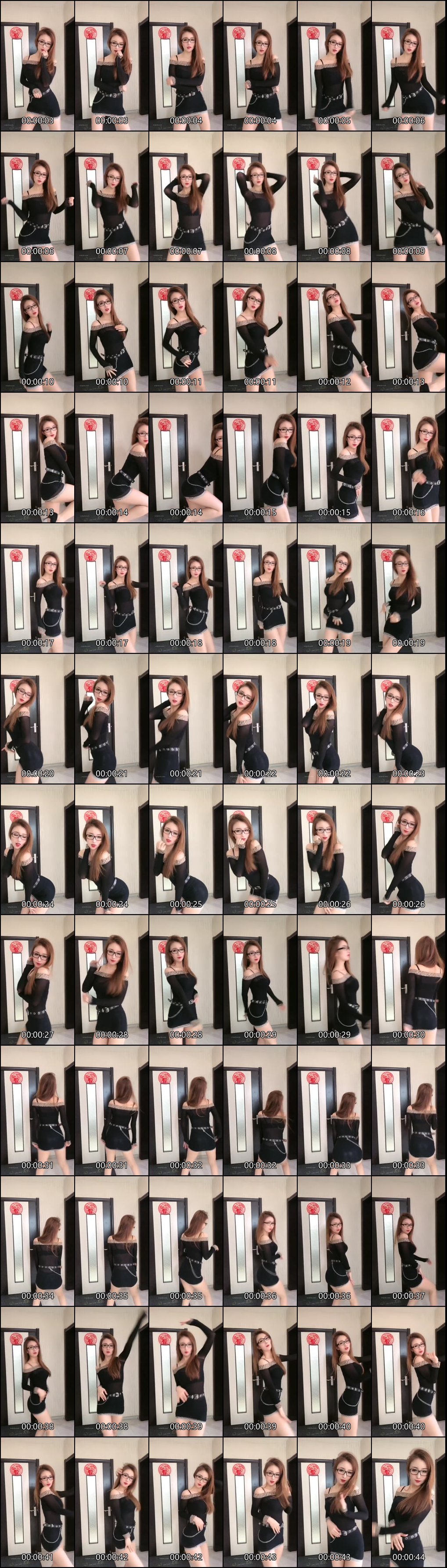 快手雪妹儿瑜伽裤超短裙黑丝袜热舞_性感摇臀扭胯诱惑