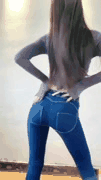 快手热舞_骨感美少女瑜伽裤与皮裤牛仔裤性感摇臀秀_7