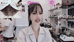 大学生实验室双视角直播_上面假装实验_下面疯狂自慰_超刺激新鲜玩法