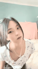 清纯粉嫩的邻家美少女与夹心糖饼的反差魅力_12