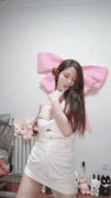 巨乳主播半糖裸舞狂野半裸美乳晃动诱惑骚劲十足让人血脉喷张欲罢不能