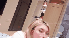 推特60万粉丝网黄潮妹7月最新爆火作品湿身诱惑让你血脉喷张欲罢不能