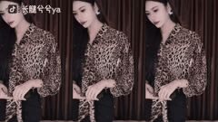 虎牙长腿兮兮热舞主播精彩PK多人赛合集_54